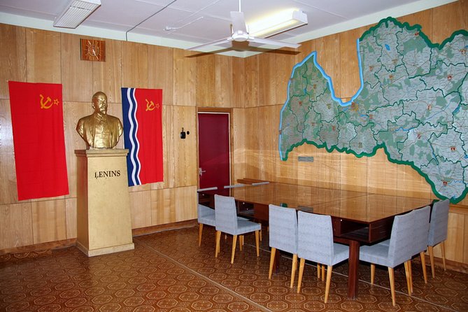 All Inclusive Honest History Tour - Āraiši, Cēsis, Līgatne, Sigulda - The secret Soviet bunker beneath the rehabilitation center