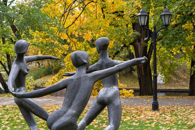 Discover Riga Bike Tour - The Old Jewish Cemetery and Moscow district