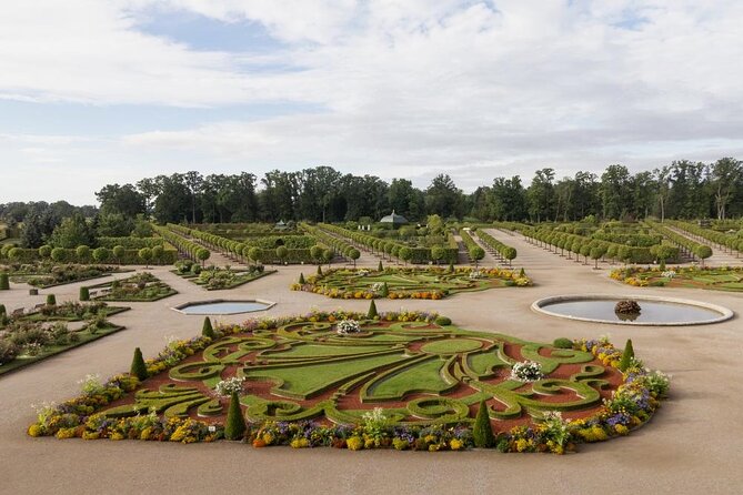 Full-Day Private Trip to Palace and Medieval Castle from Riga - Who gets the best value from this day trip