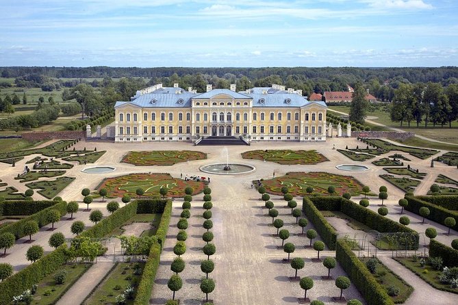 Full-Day Rundale Palace Tour from Riga - Key points to know before you book