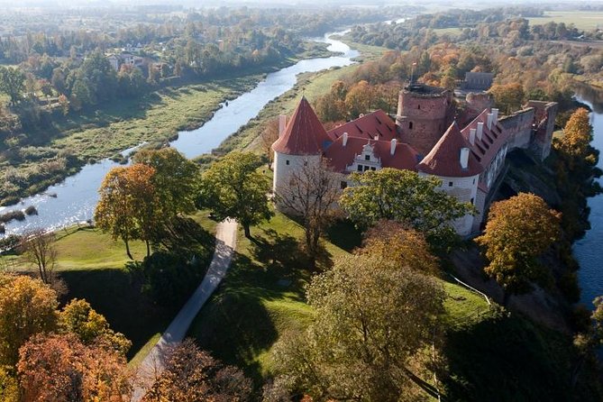 Full-Day Rundale Palace Tour from Riga - The QR-code audio guide detail you should know