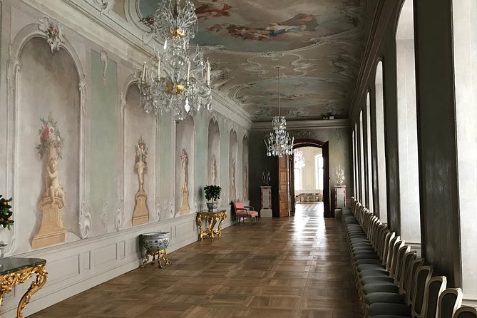 Group Day trip to Rundale Palace, Hill of Crosses & Bauska Castle - What the guide adds to the long drives