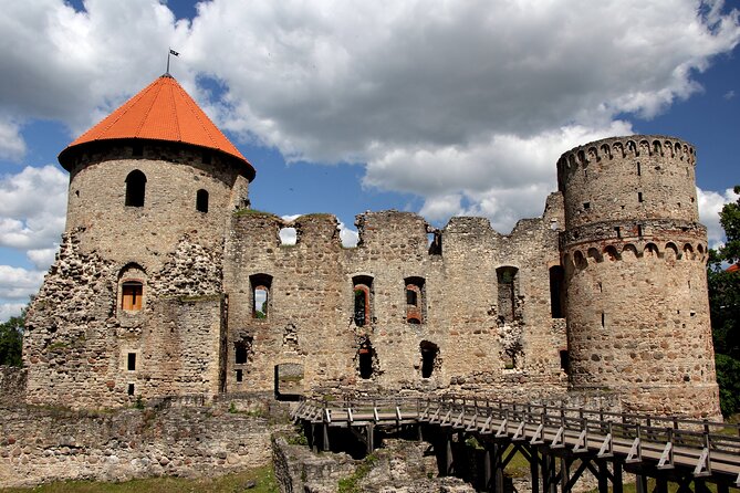 Hiking Adventure in Gauja National Park - 7 Days - Sigulda delivers the big Gauja views