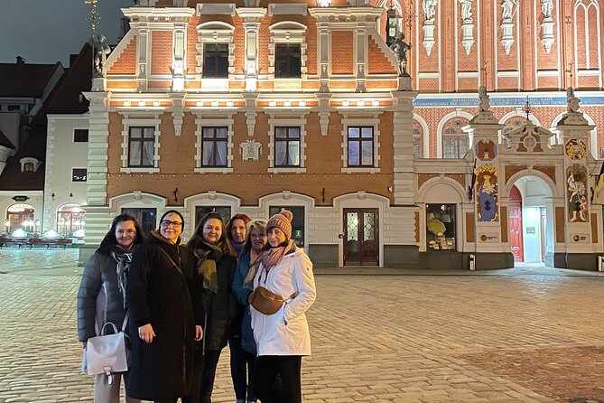 Medieval Experience: Guided Sightseeing and Food Tasting - What the $107.17 price really covers
