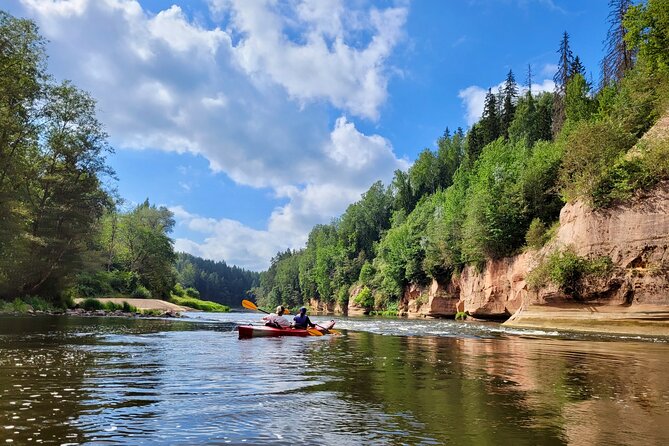 One-Day Kayaking Trip in Gauja River Valley - The picnic is part of the Latvian experience