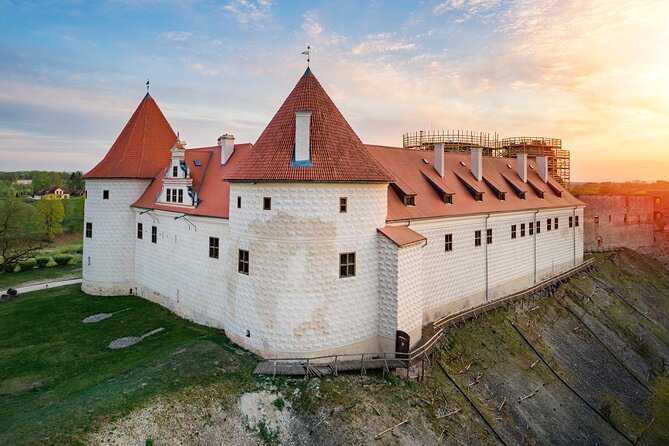 Private Full-Day Trip to Bauska, Rundale and Jelgava Palace - Starting from your Riga hotel at 10:00 AM