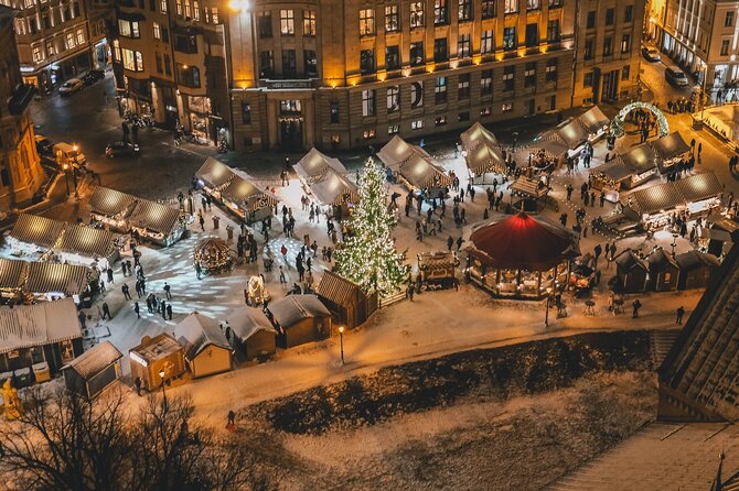 Private grand Riga city tour - The Old Town begins at the House of the Black Heads