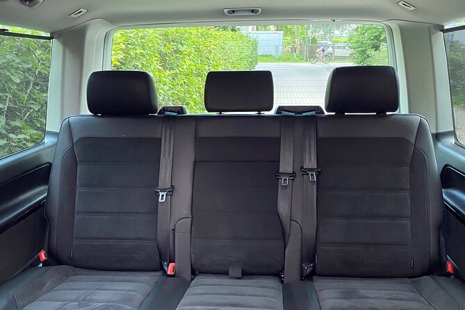 Riga Airport Private Transfer - private group 1 to 8 pax - Who should book this Riga transfer