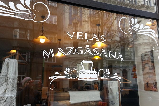 Riga Art Nouveau walking tour - The Opera House brings in music and design