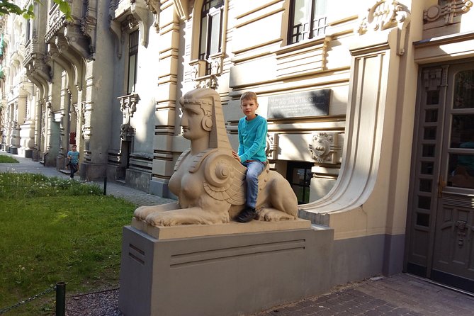 Riga Art Nouveau walking tour - Alberta Iela is where the tour earns its keep