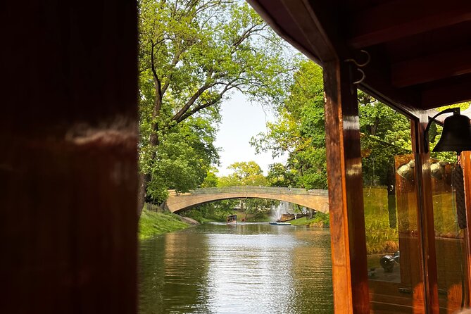 Riga Canal and Daugava Boat Tour with Welcome Drink & Audio Guide - A welcome drink keeps the cruise easygoing