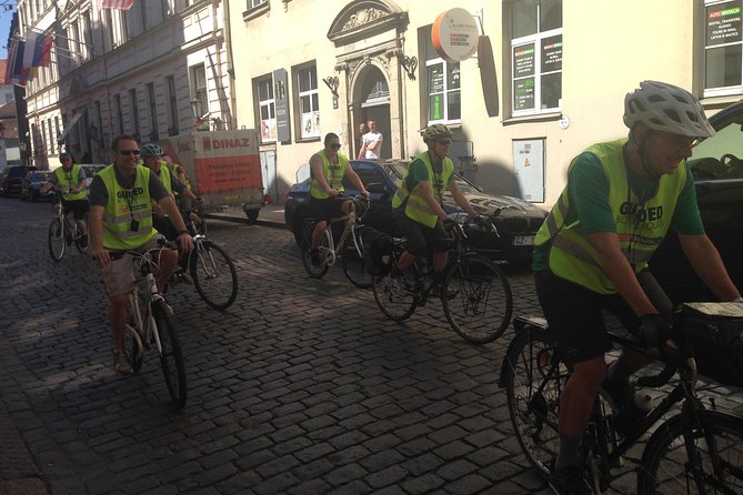 Riga Highlights Bike Tour - Pace, bikes, and the audio guide system