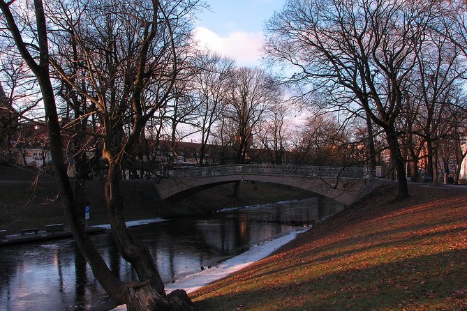 Riga Private Walking Tour with a Local - Starting at Roland’s Statue in Rātslaukums