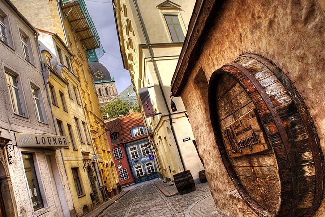 Riga walking guided Sightseeing tour - Central Market, Riga’s everyday side