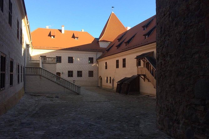 Tour from Riga - Vilnius via Bauska, Rundale, The Hill of Crosses - The road journey, luggage, and group size